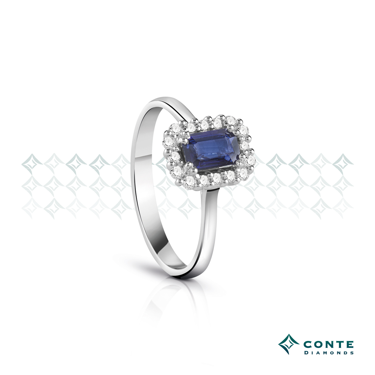 Anello con zaffiro ottagonale